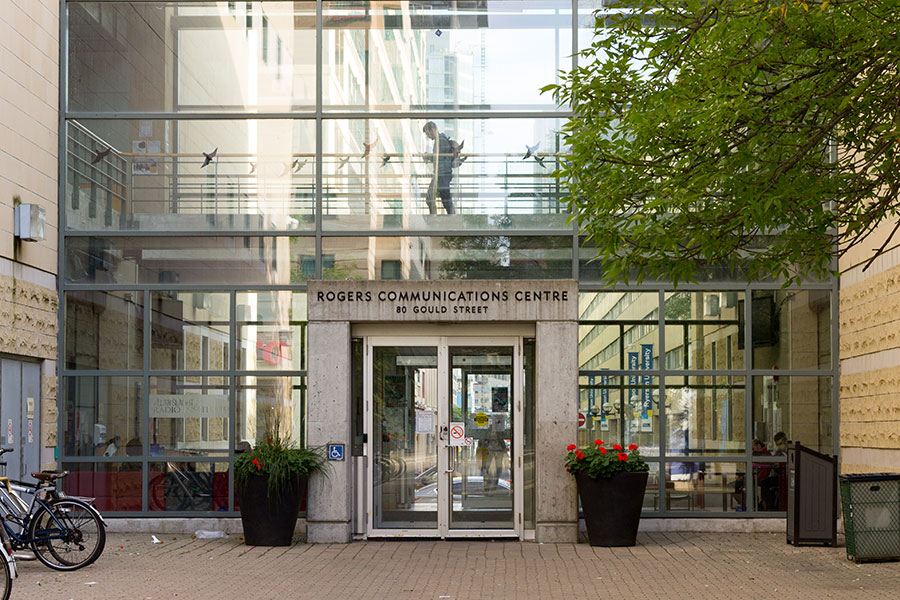 Exterior shot of the entrance of the Rogers Communications Centre