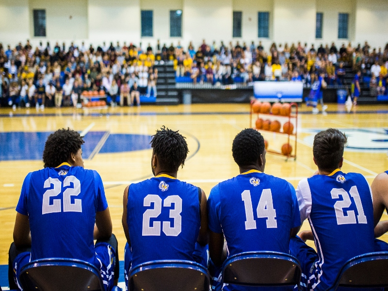 Growing pains for Toronto Metropolitan University men's basketball team in  exhibition opener – The Eyeopener