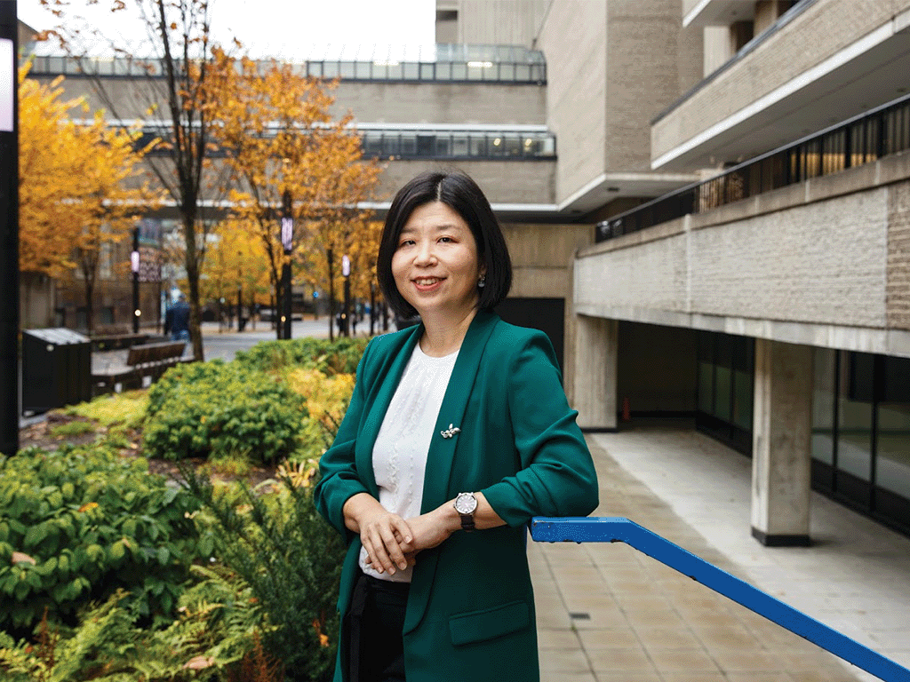 Dr. Amy Peng
