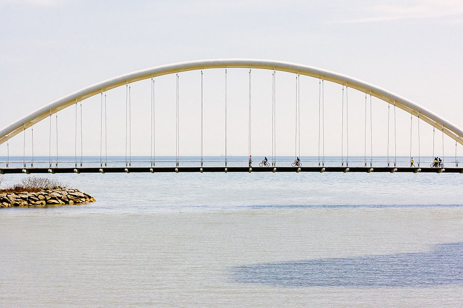 Photo of bridge at mouth of Humber River