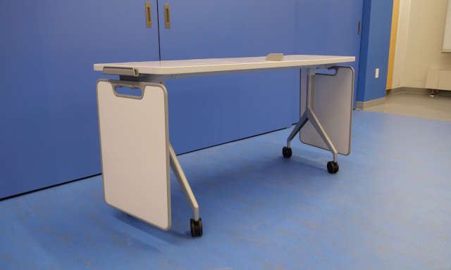 Moveable and writable student table