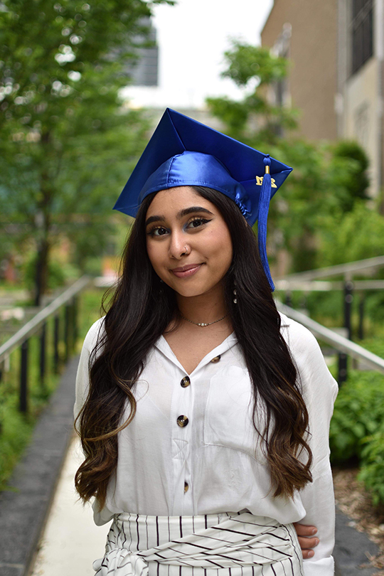 Graduation photo of Aaliyah Dasoo.