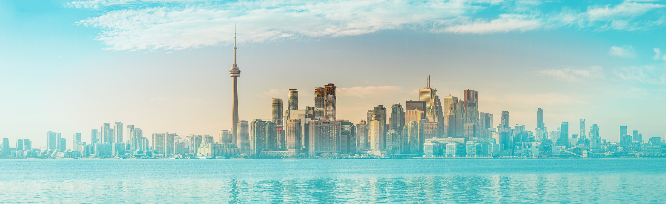 Toronto CN Tower skyline